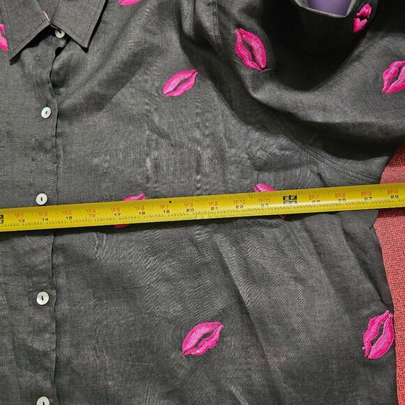 Casey Coleman Black Linen Button Up Shirt 2X Embroidered Pink Lip Artsy Eclectic - Picture 7 of 10